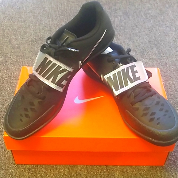 nike track and field throwing shoes